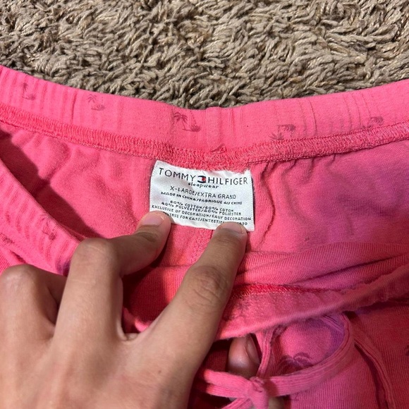 Y2K Pink Ruffled Mini Skirt by Tommy Hilfiger! - Picture 4 of 4